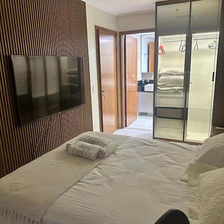 Apartamento De Alto Padrao Com Piscina Бразиліа Екстер'єр фото